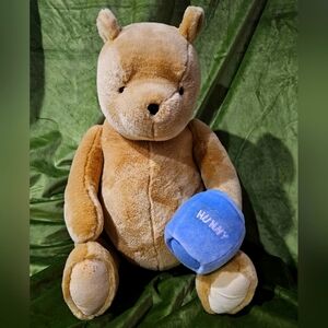 1964  GURD Disney Jumbo Classic Pooh Bear